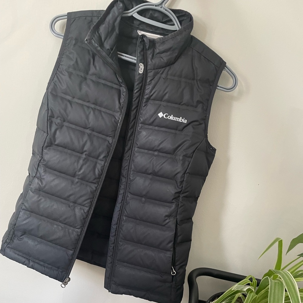 Columbia Puffer Vest